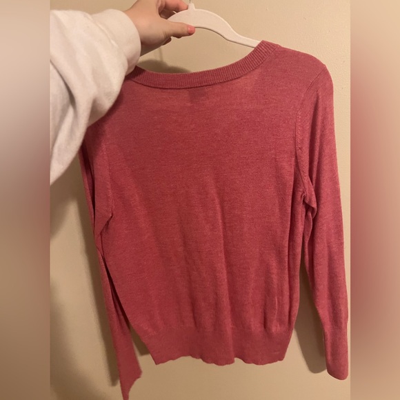 V neck sweater - Picture 2 of 3